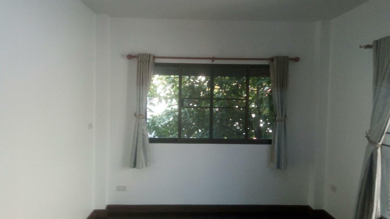Room To Let Chiang Mai Eksteriør bilde