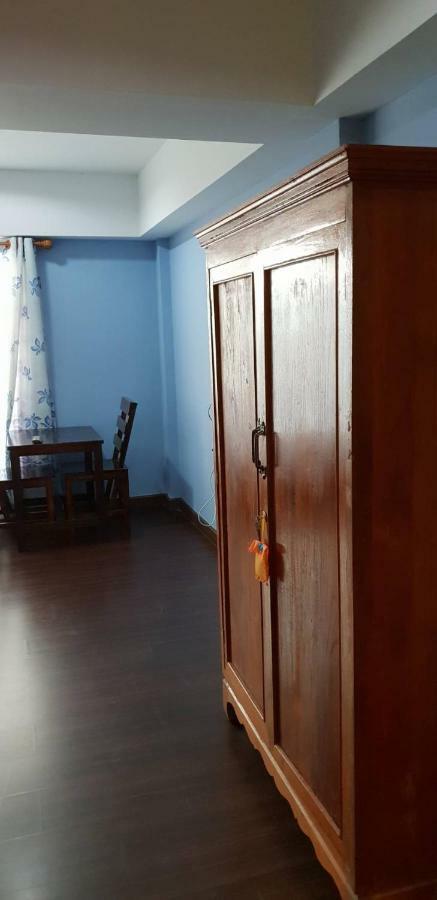 Room To Let Chiang Mai Eksteriør bilde
