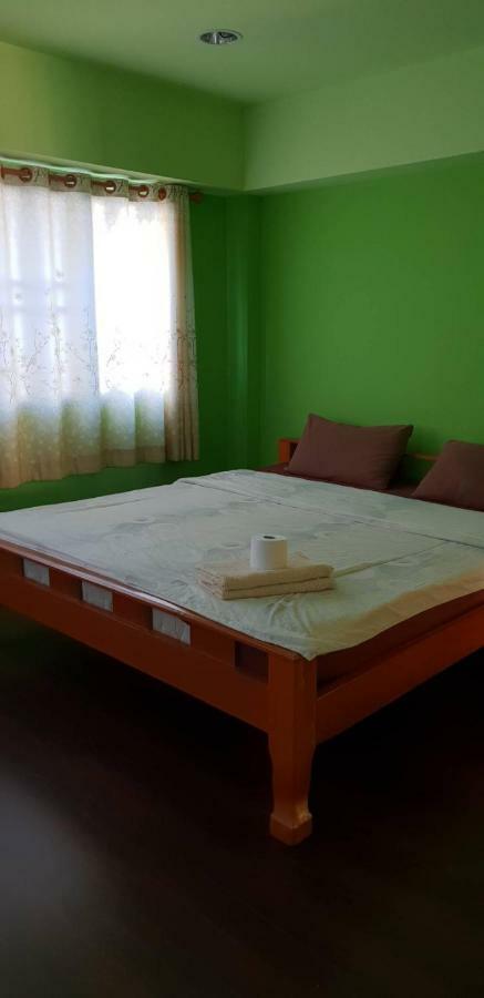 Room To Let Chiang Mai Eksteriør bilde